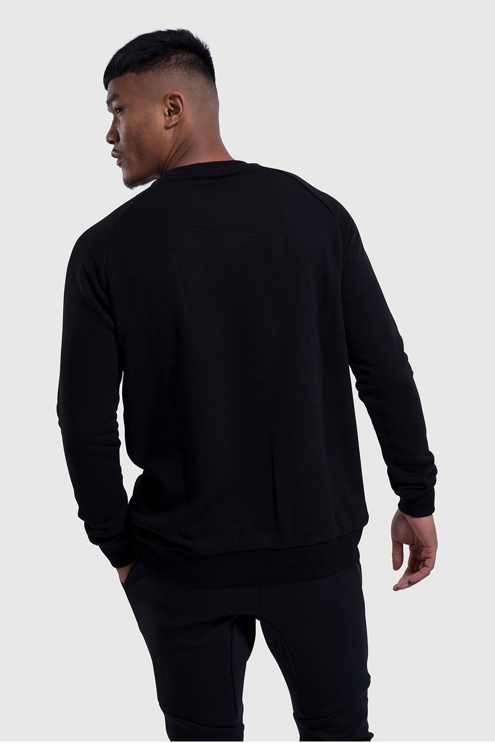 Premium Sweater - Black