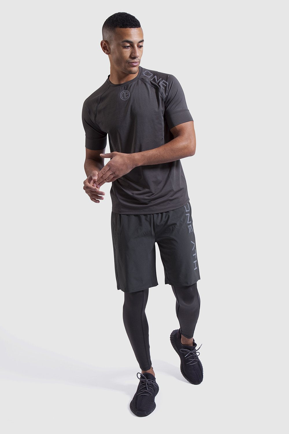 Mens training top in Khaki with matching shorts and leggings