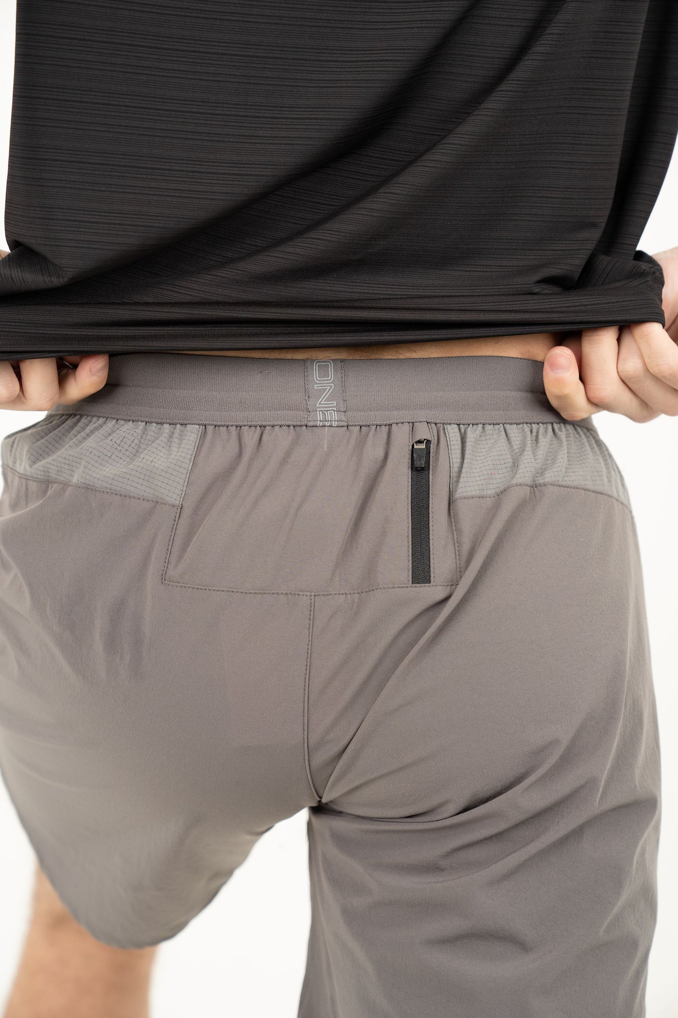 OA Strike ADV Running Shorts - Grey